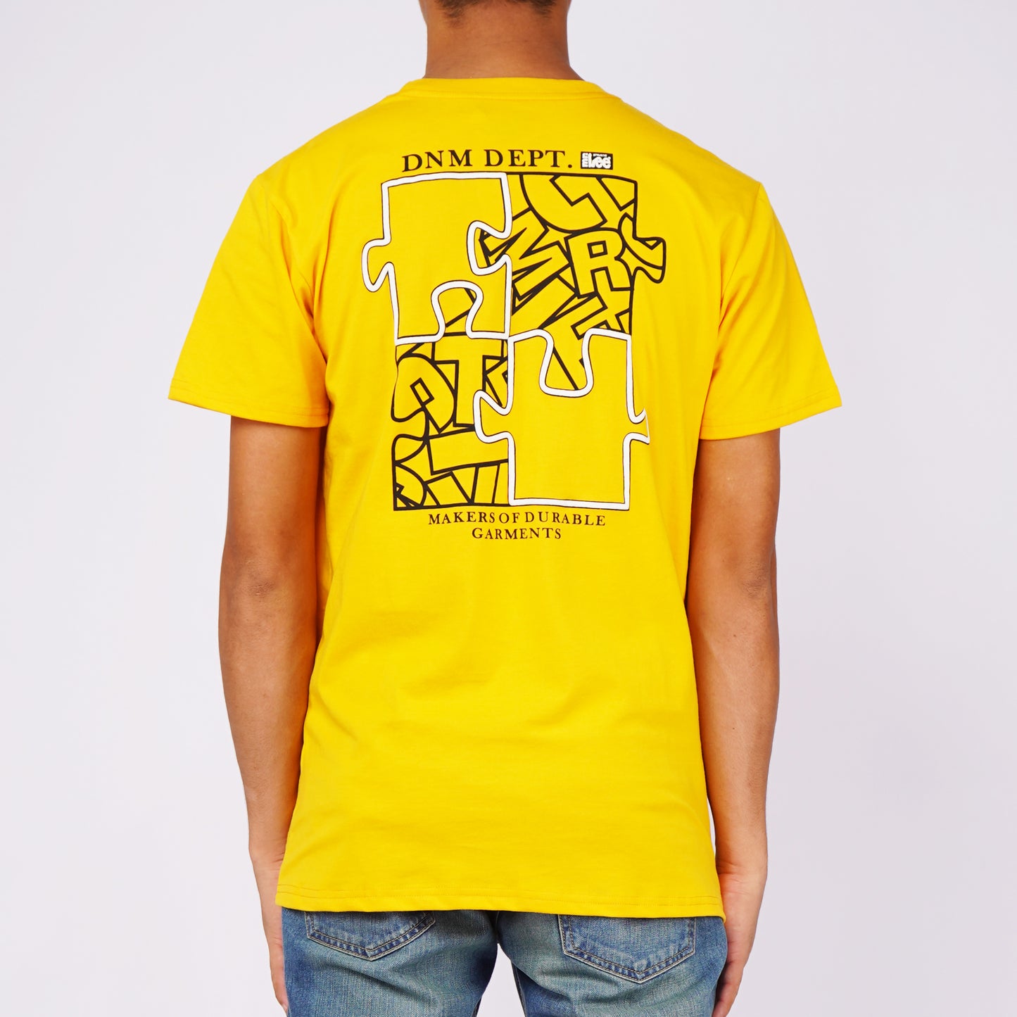 Stylistic Mr. Lee Men's Basic Tees with Back Print Semi body Fit 142795-U (Yellow Gold)